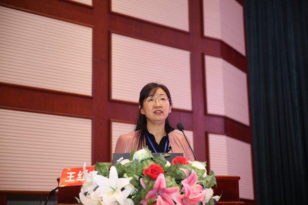 新闻13.JPG
